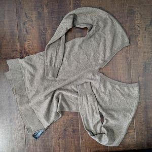 Zara Knit light sweater, size small brown